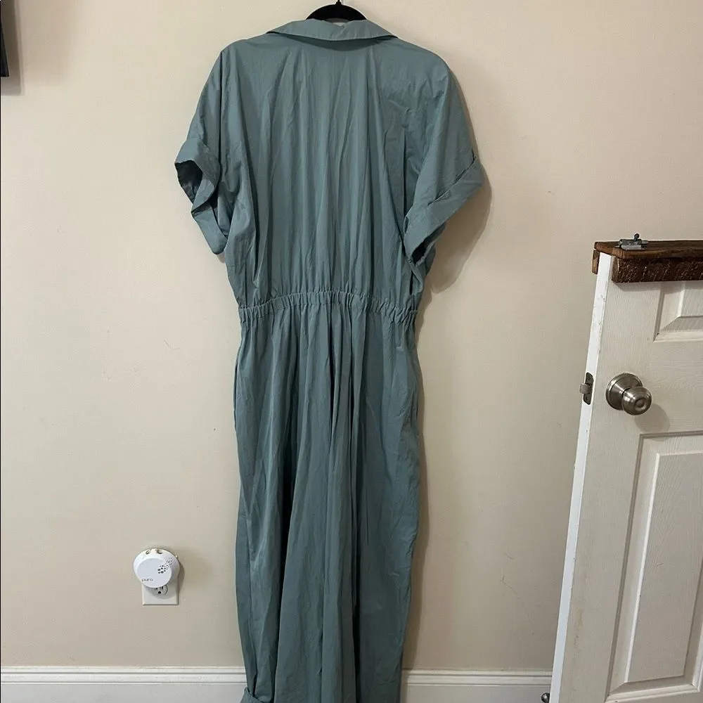 Abercrombie & Fitch Sage Green Utility Maxi Dress